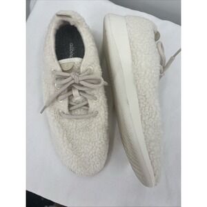 allbirds Women's Wool Runner Fluffs Fuzzy Shoe W10 White